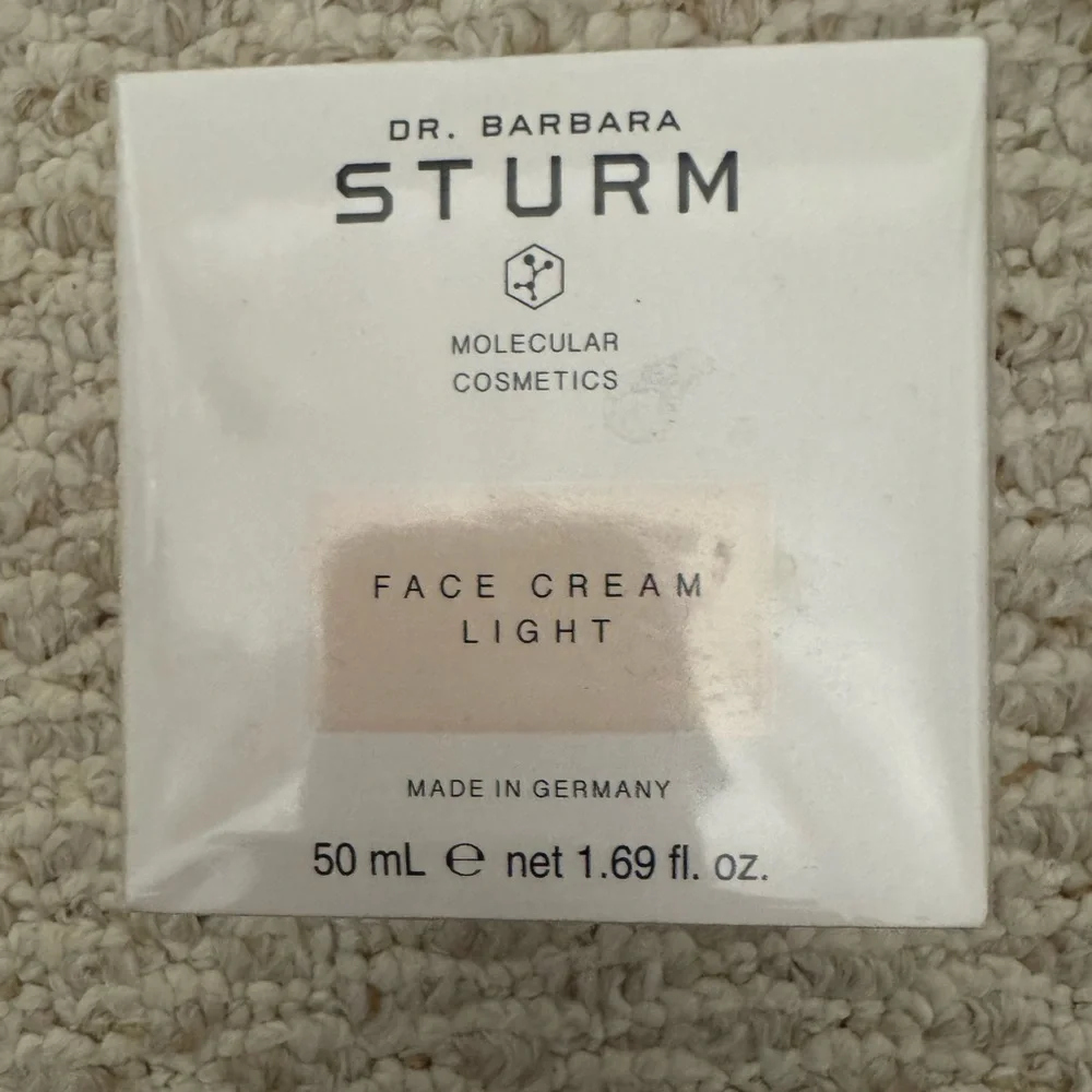Dr. Barbara Sturm Face Cream Light - Picture 3 of 5